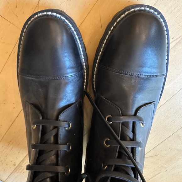 Stuart Weitzman Lexy Combat Boot, 7.5, CB2463 - Picture 9 of 12